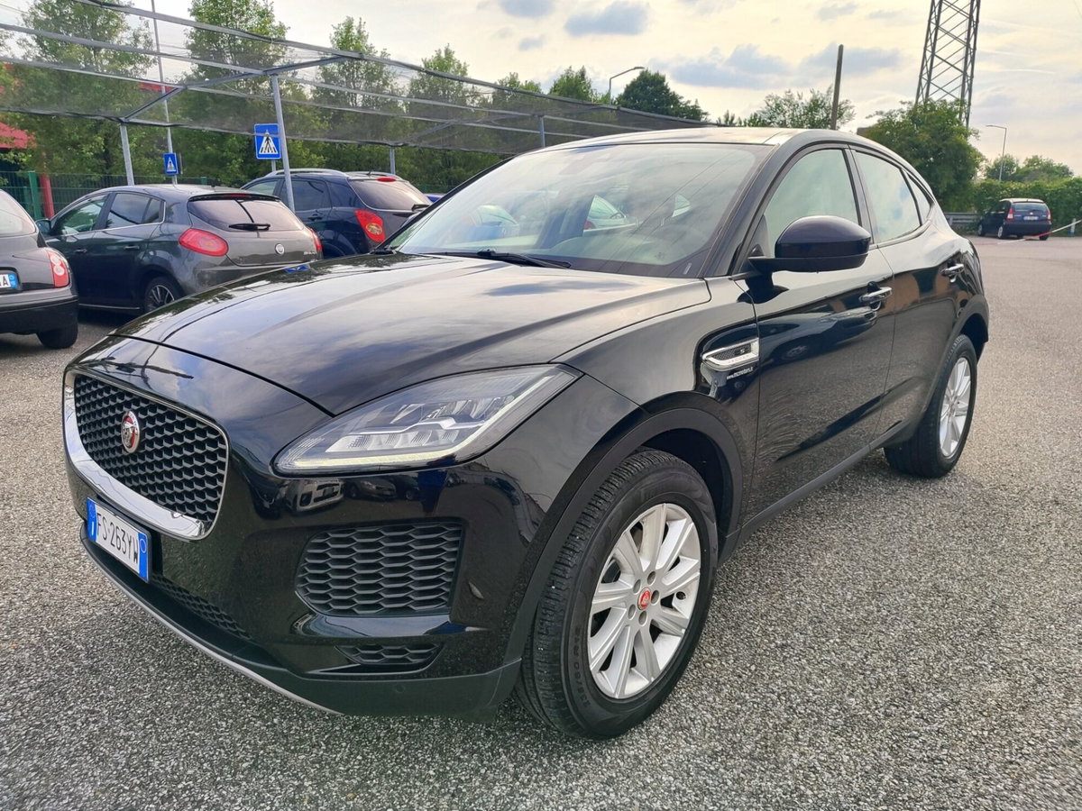 Jaguar E-Pace 2.0D 150 CV AWD aut. (2)