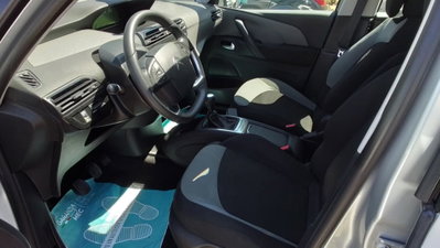 Citroen C4 Picasso 1.6 e-HDi 115 Seduction (5)