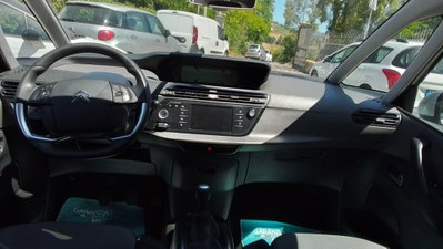 Citroen C4 Picasso 1.6 e-HDi 115 Seduction (8)