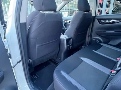Nissan Qashqai 1.5 dCi 115 CV Tekna (18)