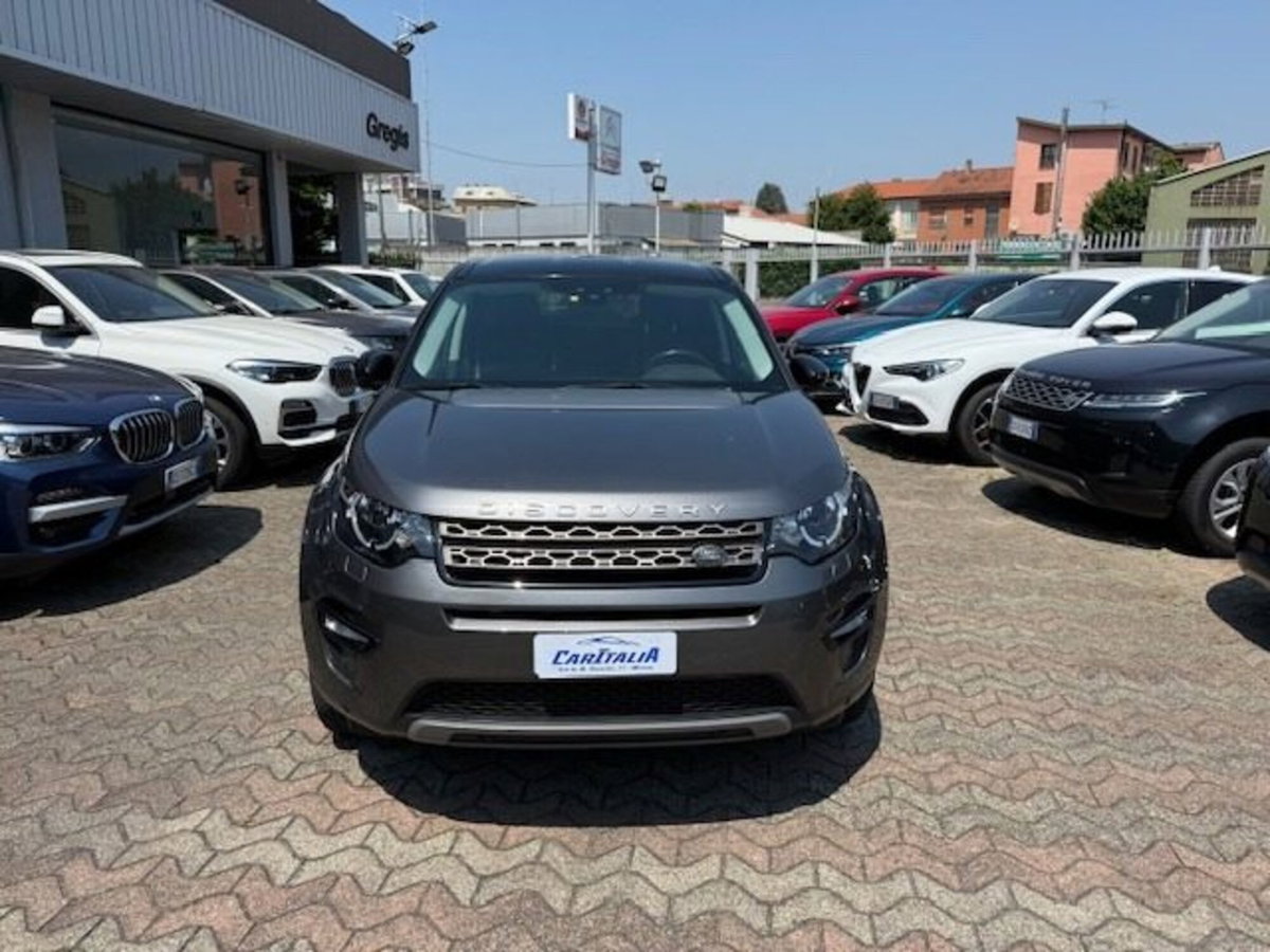 Land Rover Discovery Sport 2.0 TD4 150 CV Pure (2)