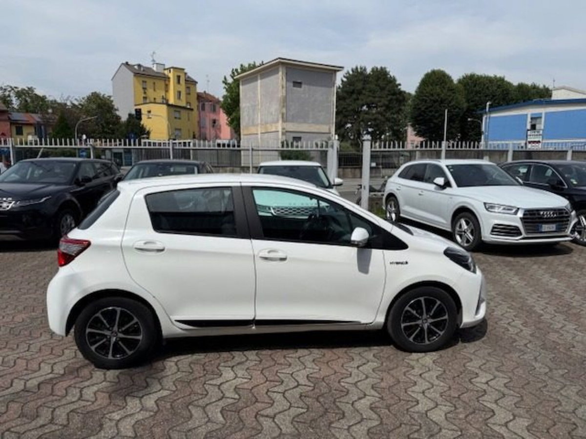 Toyota Yaris Cross 1.5 Hybrid 5p. E-CVT Active (4)