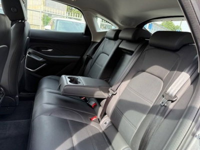 Jaguar E-Pace 2.0D I4 163 CV AWD Auto SE (10)