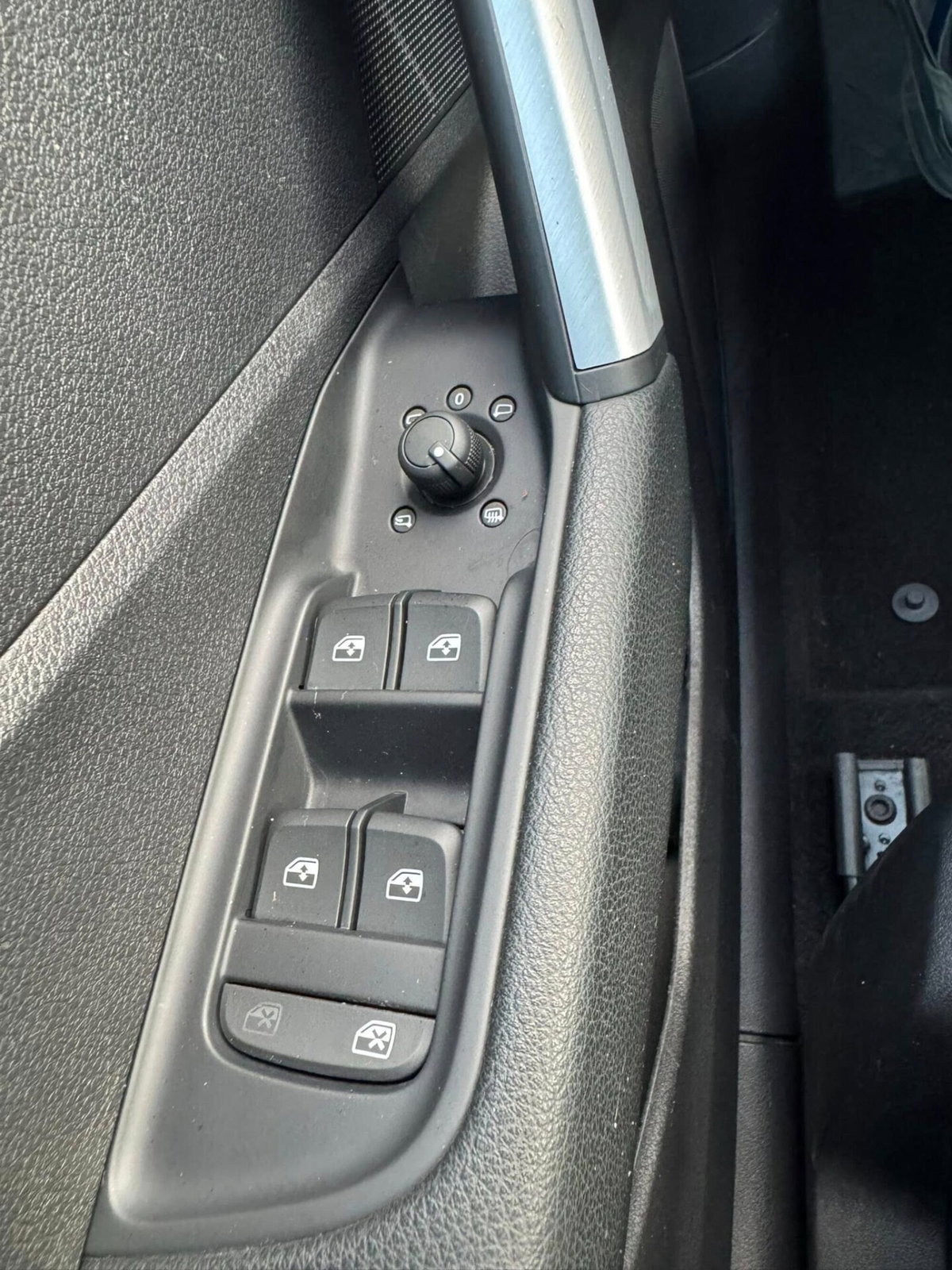 Audi Q2 Q2 30 TDI (20)