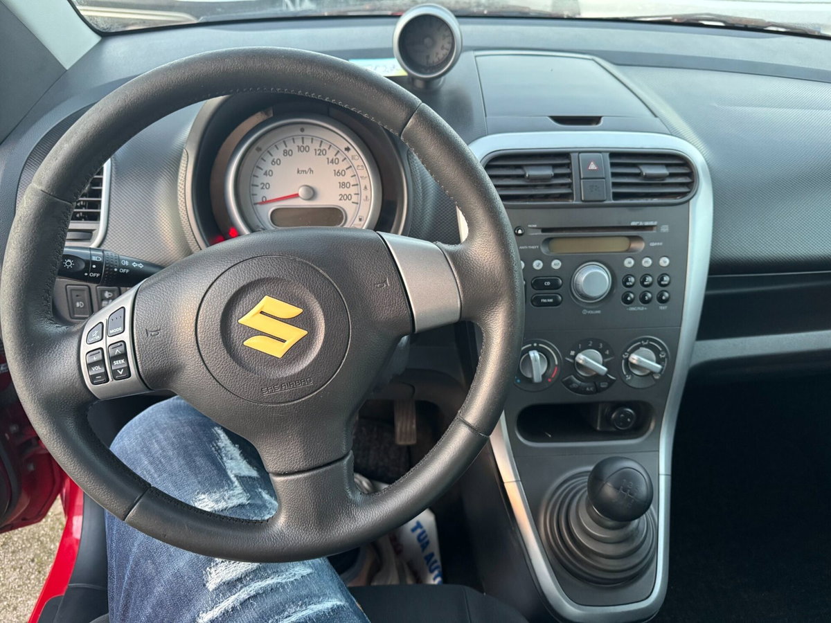 Suzuki Splash 1.0 GLS (9)