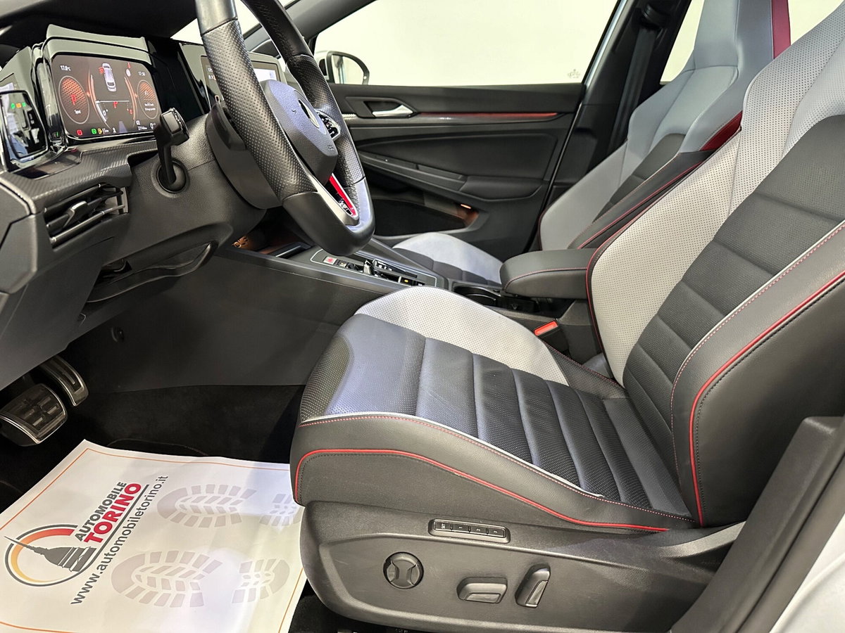 Volkswagen Golf 2.0 TSI GTI DSG (12)