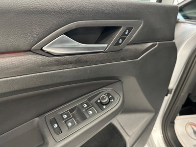 Volkswagen Golf 2.0 TSI GTI DSG (13)