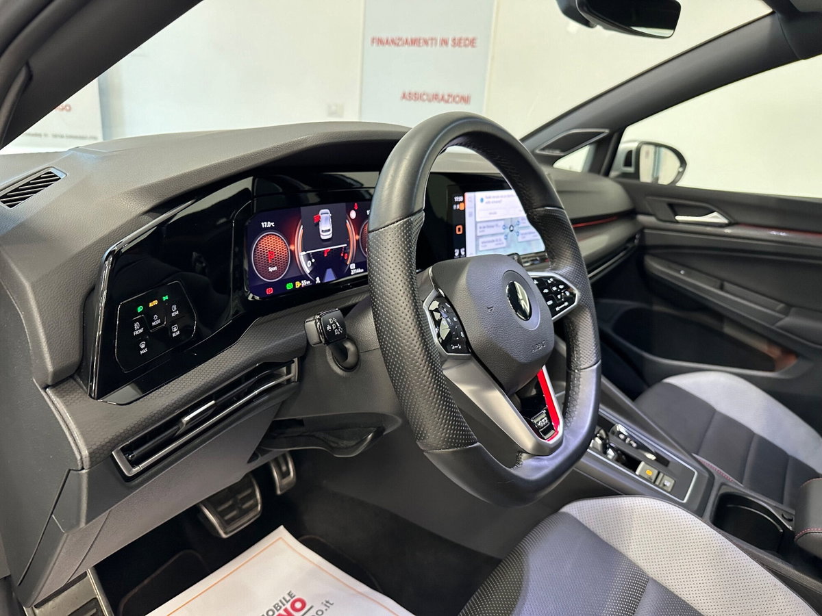 Volkswagen Golf 2.0 TSI GTI DSG (14)