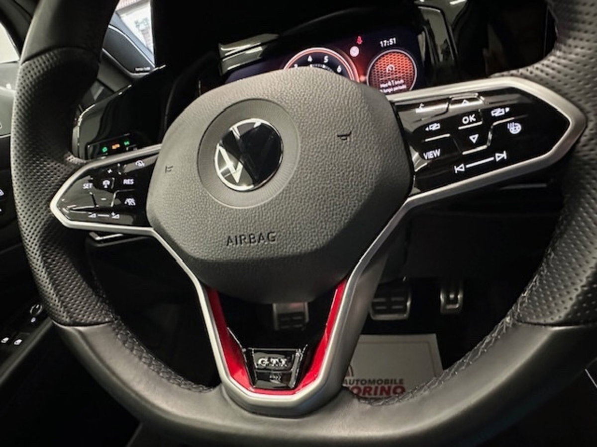 Volkswagen Golf 2.0 TSI GTI DSG (20)