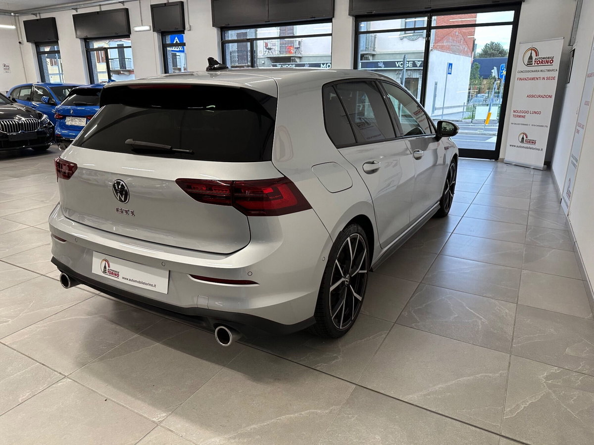 Volkswagen Golf 2.0 TSI GTI DSG (4)