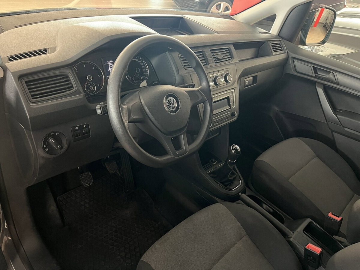 Volkswagen Caddy 2.0 TDI 122 CV Style Maxi (6)