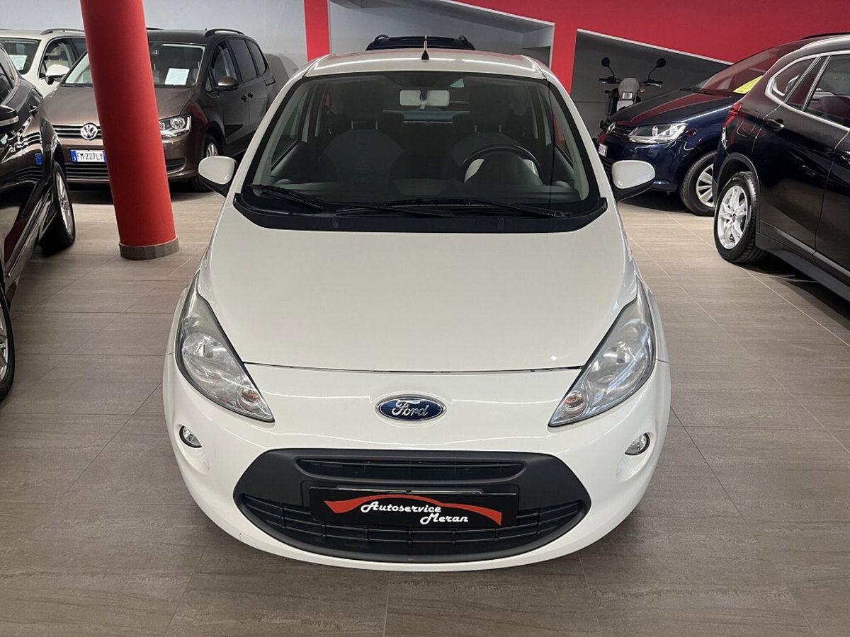 Ford Ka 1.2 8V 69CV Titanium (2)