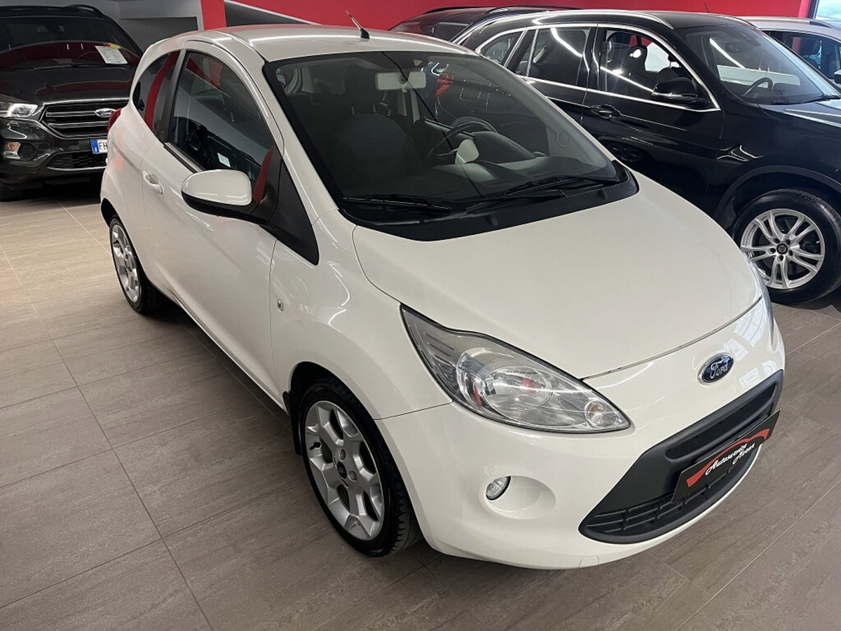 Ford Ka 1.2 8V 69CV Titanium (3)