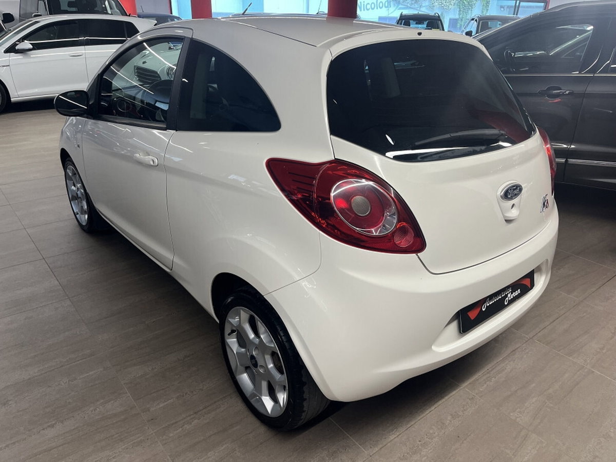Ford Ka 1.2 8V 69CV Titanium (5)