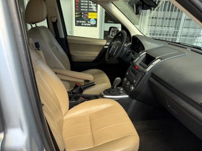 Land Rover Freelander 2.2 SD4 S.W. S (2)