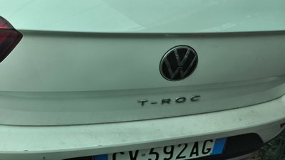 Volkswagen T-Roc 1.5 tsi R-Line (4)