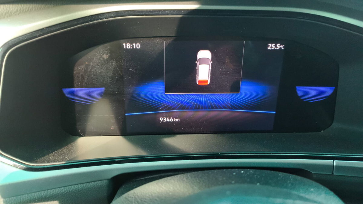 Volkswagen T-Roc 1.5 tsi R-Line (7)