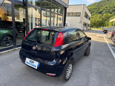 Fiat Punto 1.4 8V 5 porte Natural Power Street (4)