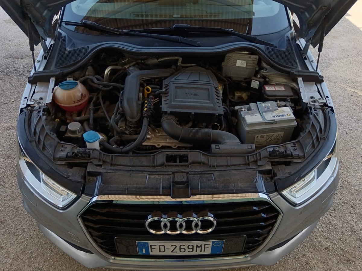 Audi A1 1.0 TFSI ultra Design (17)