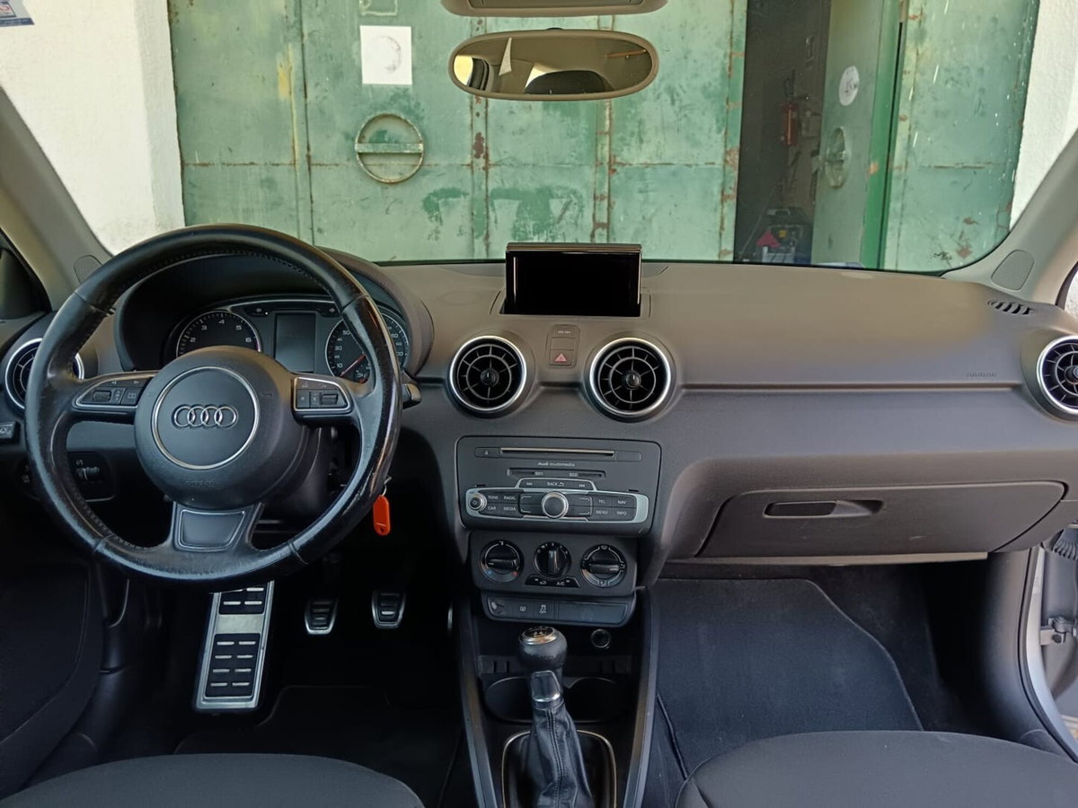 Audi A1 1.0 TFSI ultra Design (5)