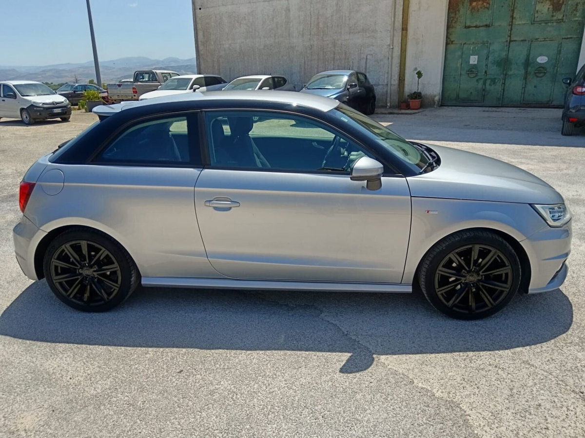 Audi A1 1.0 TFSI ultra Design (8)