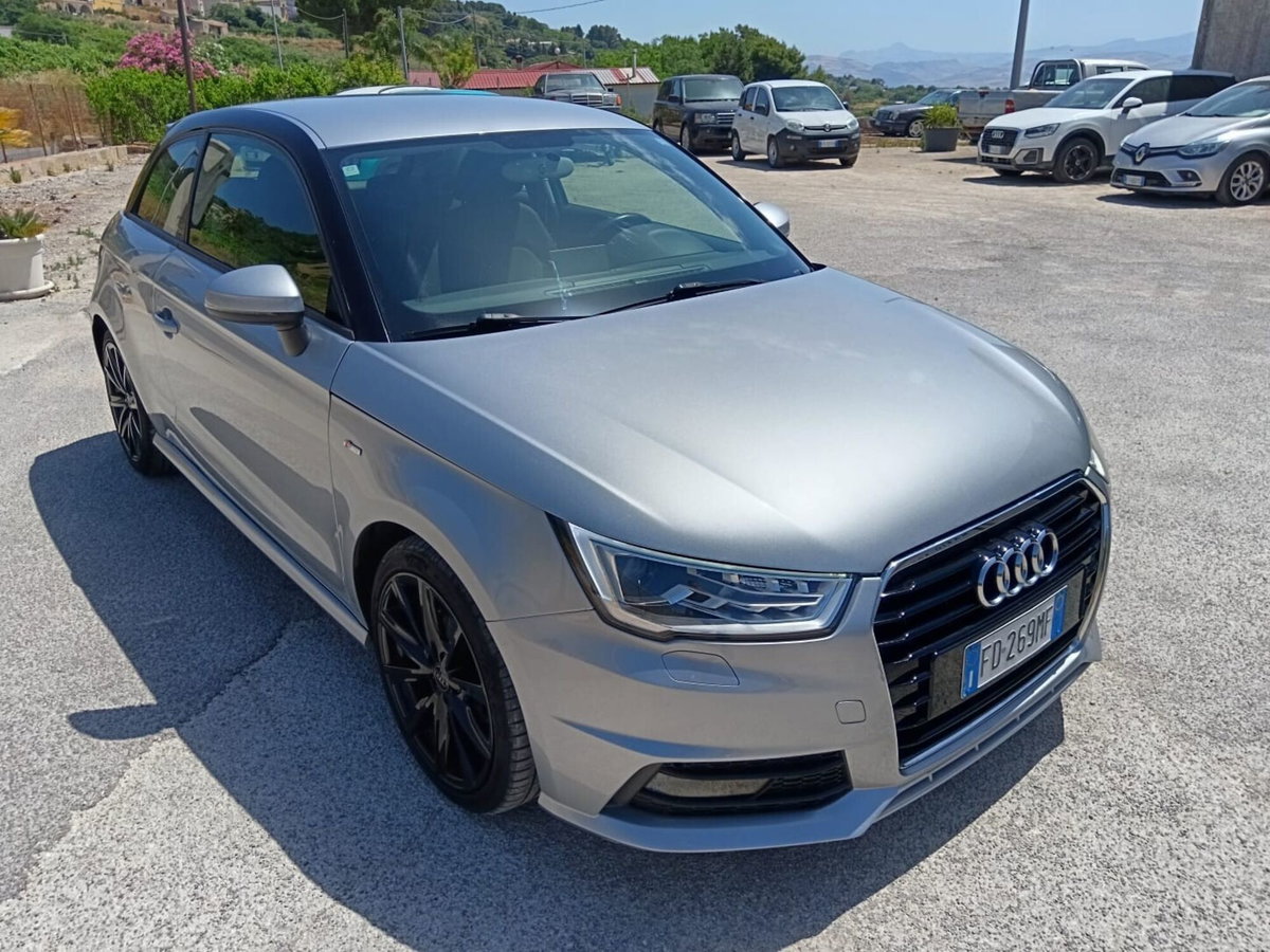 Audi A1 1.0 TFSI ultra Design (9)