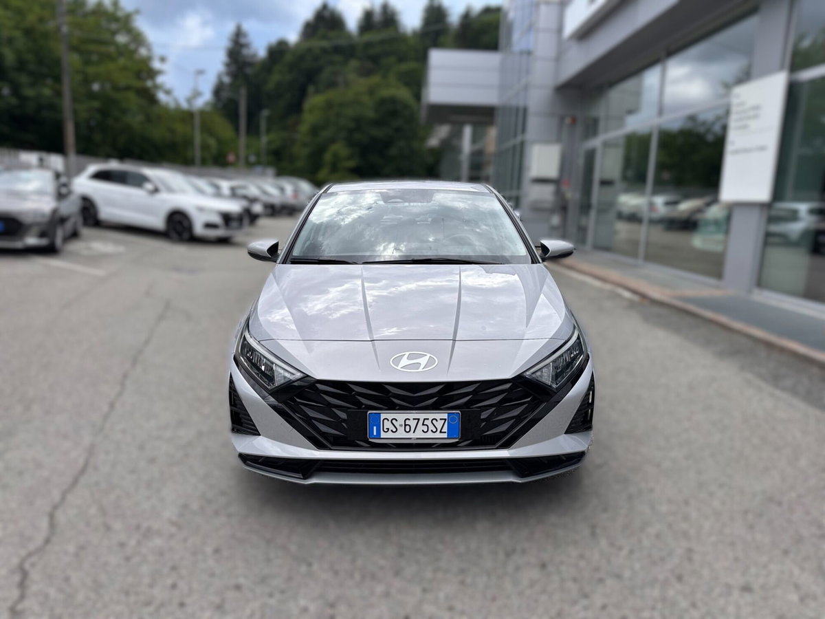 Hyundai i20 1.0 T-GDI 48V iMT TechLine (2)