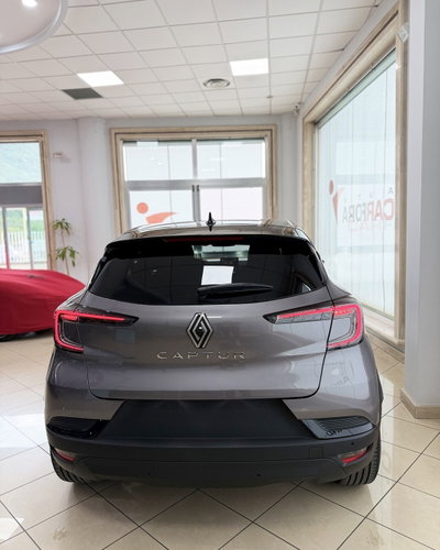 Renault Captur 1.0 eco-g Techno 100cv (4)