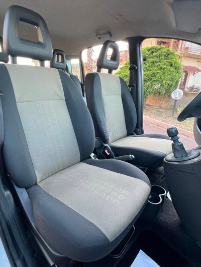 Fiat Panda 1.3 MJT 16V Emotion (15)