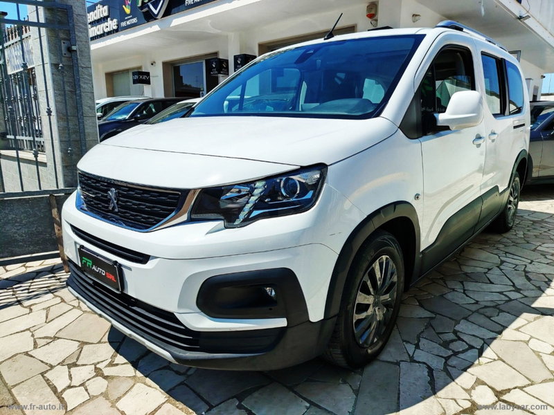 Peugeot Rifter Long 1.5 bluehdi Allure 130cv eat8 7p.ti