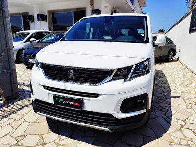 Peugeot Rifter Long 1.5 bluehdi Allure 130cv eat8 7p.ti (3)