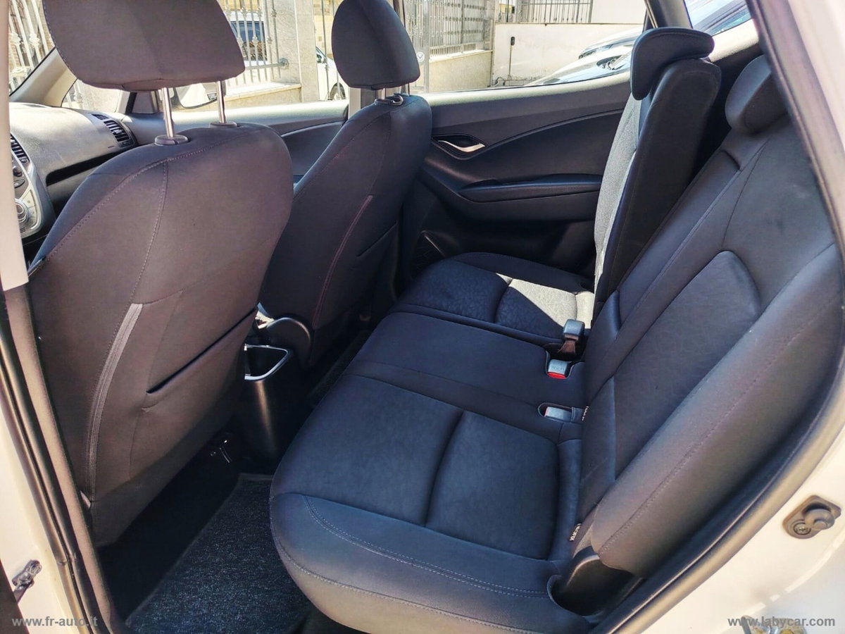 Hyundai ix20 1.4 CRDI 77 CV Comfort (13)