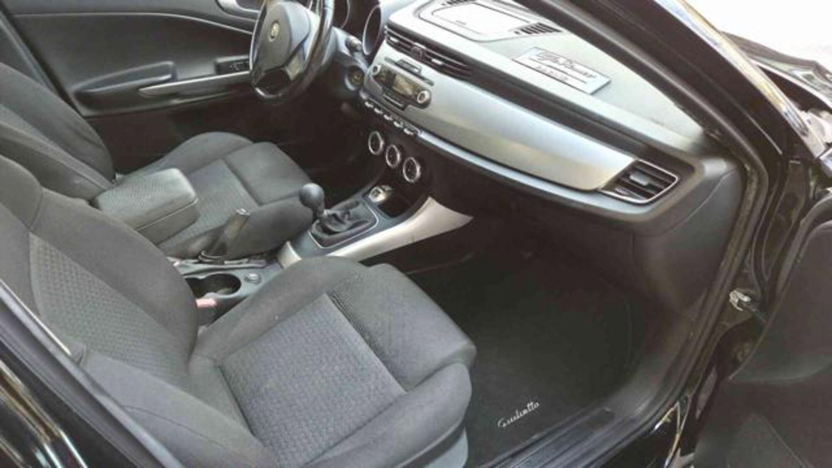 Alfa Romeo Giulietta 1.4 tb Progression 105cv (10)