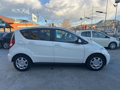 Mercedes-Benz Classe A 160 CDI BlueEFFICIENCY (4)