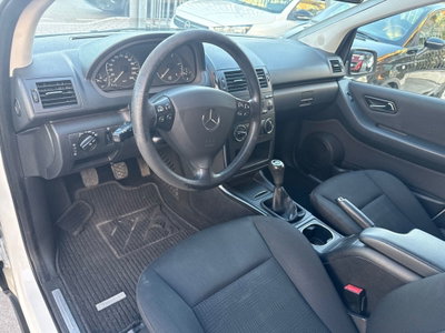 Mercedes-Benz Classe A 160 CDI BlueEFFICIENCY (9)
