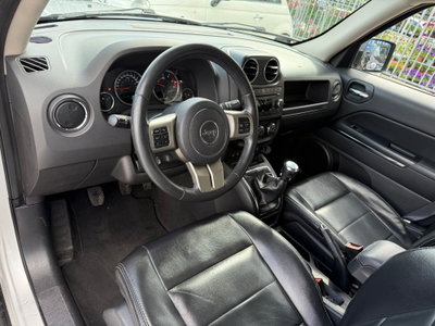 Jeep Patriot 2.2 CRD DPF Limited (9)