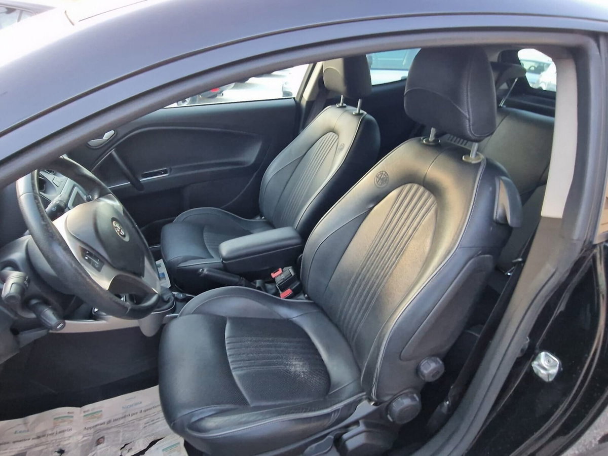 Alfa Romeo MiTo 1.3 JTDm 85 CV S&S Impression (16)