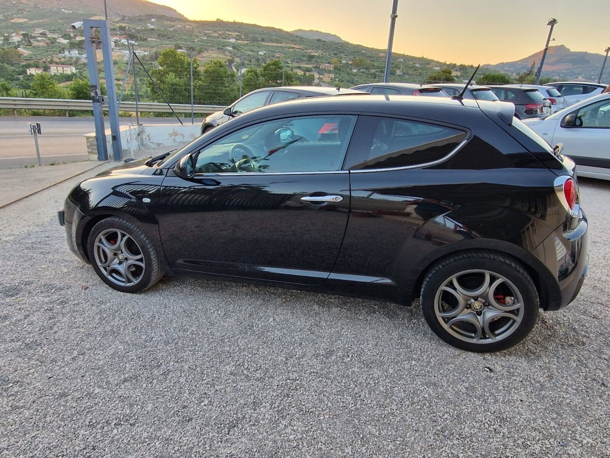 Alfa Romeo MiTo 1.3 JTDm 85 CV S&S Impression (8)