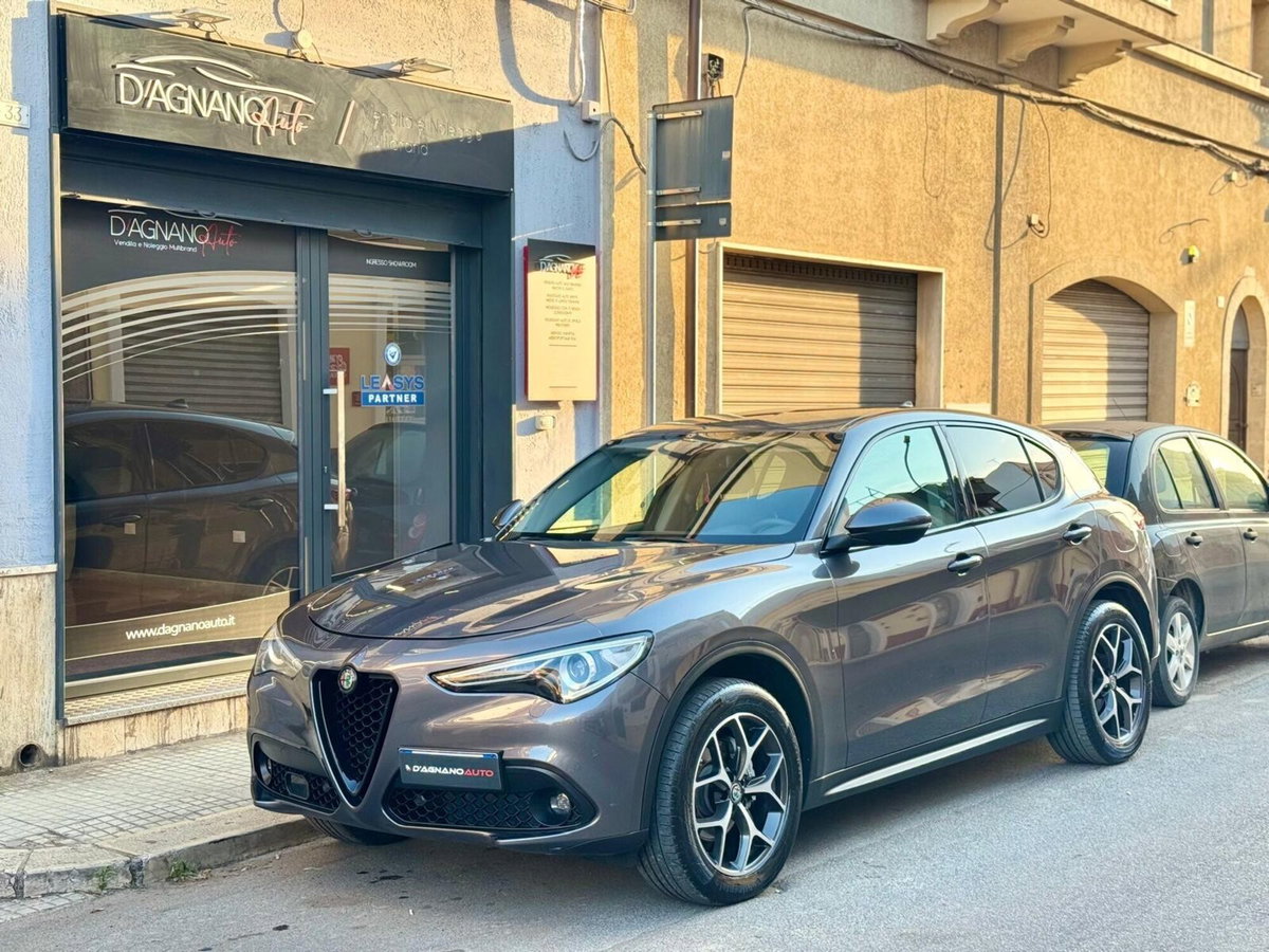 Alfa Romeo Stelvio Stelvio 2.2 Turbodiesel 210 CV AT8 Q4 Executive