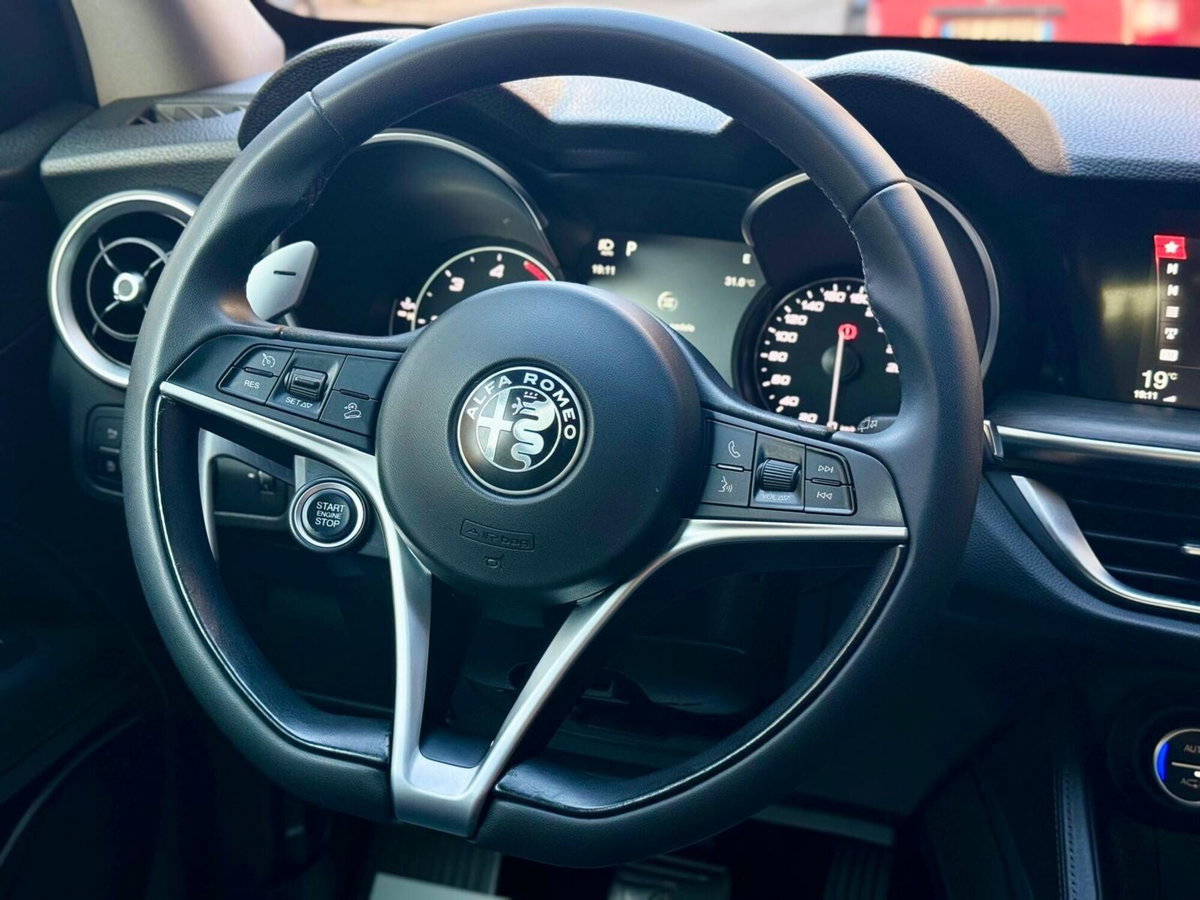 Alfa Romeo Stelvio Stelvio 2.2 Turbodiesel 210 CV AT8 Q4 Executive (12)