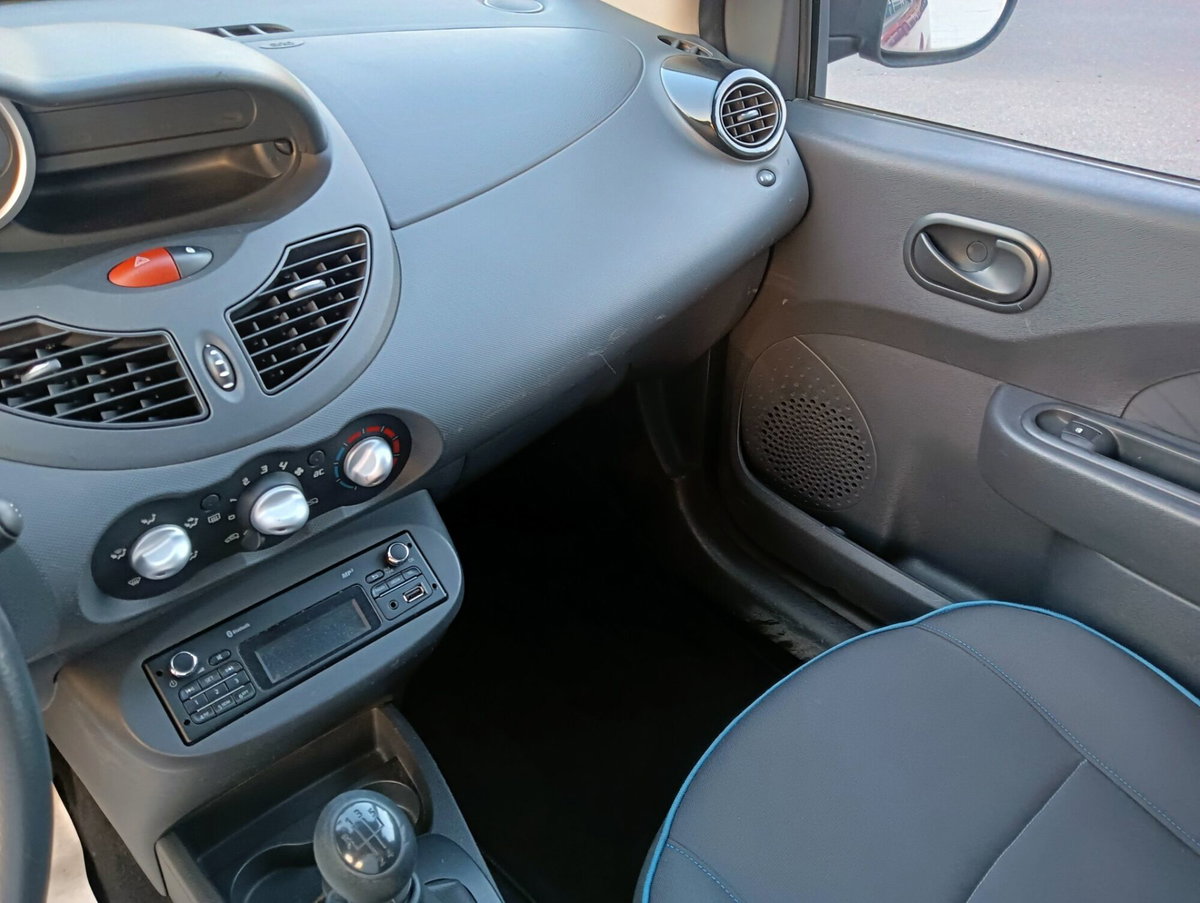 Renault Twingo 1.2 16V Live (10)