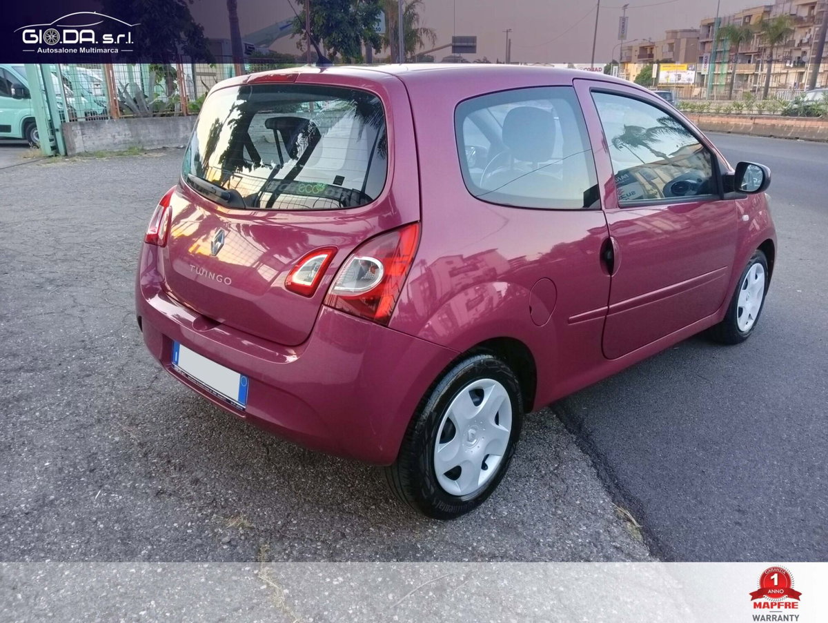 Renault Twingo 1.2 16V Live (4)