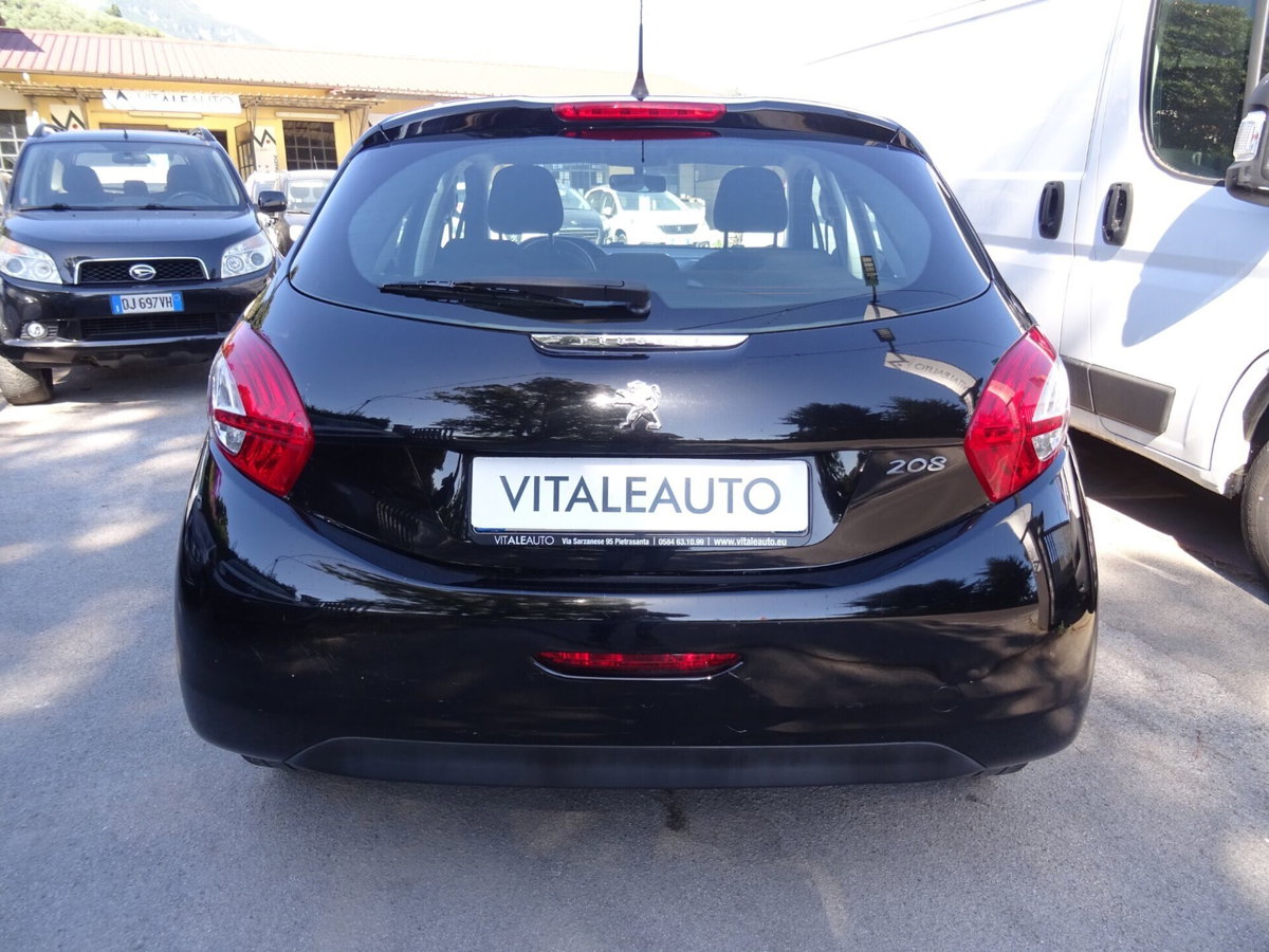 Peugeot 208 VTi 95 CV 5p. GPL Allure (8)