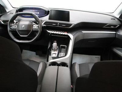 Peugeot 5008 BlueHDi 130 S&S Allure (11)