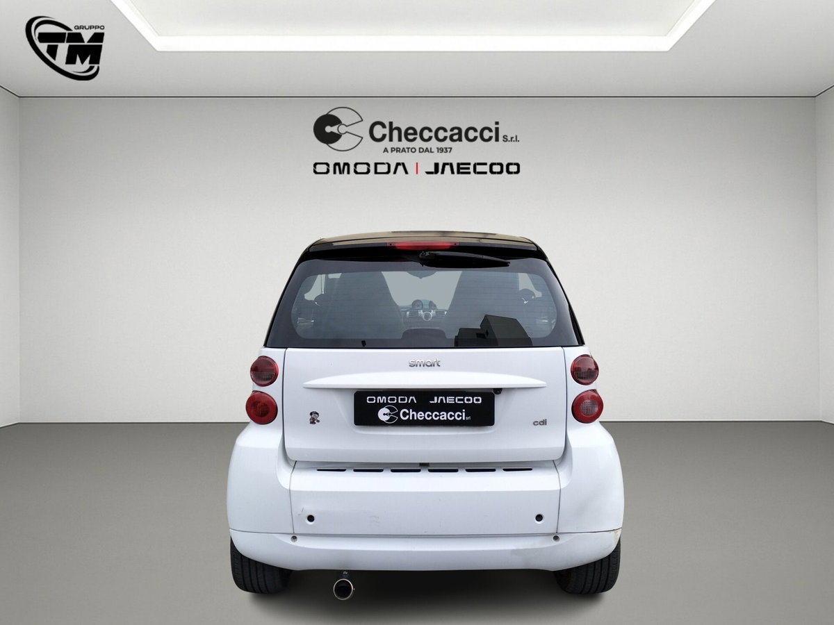 smart Fortwo 800 40 kW coupé pulse cdi (6)