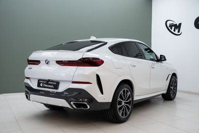 BMW X6 xDrive30d 48V Msport (4)