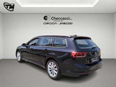 Volkswagen Passat Variant 2.0 TDI SCR EVO DSG Business (8)