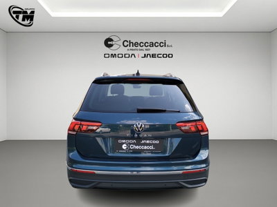 Volkswagen Tiguan 2.0 TDI 150 CV SCR DSG 4MOTION Life (6)