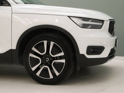 Volvo XC40 T2 Momentum Pro (4)