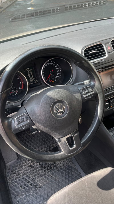 Volkswagen Golf Variant 1.4 TSI 122CV DSG Highline (10)